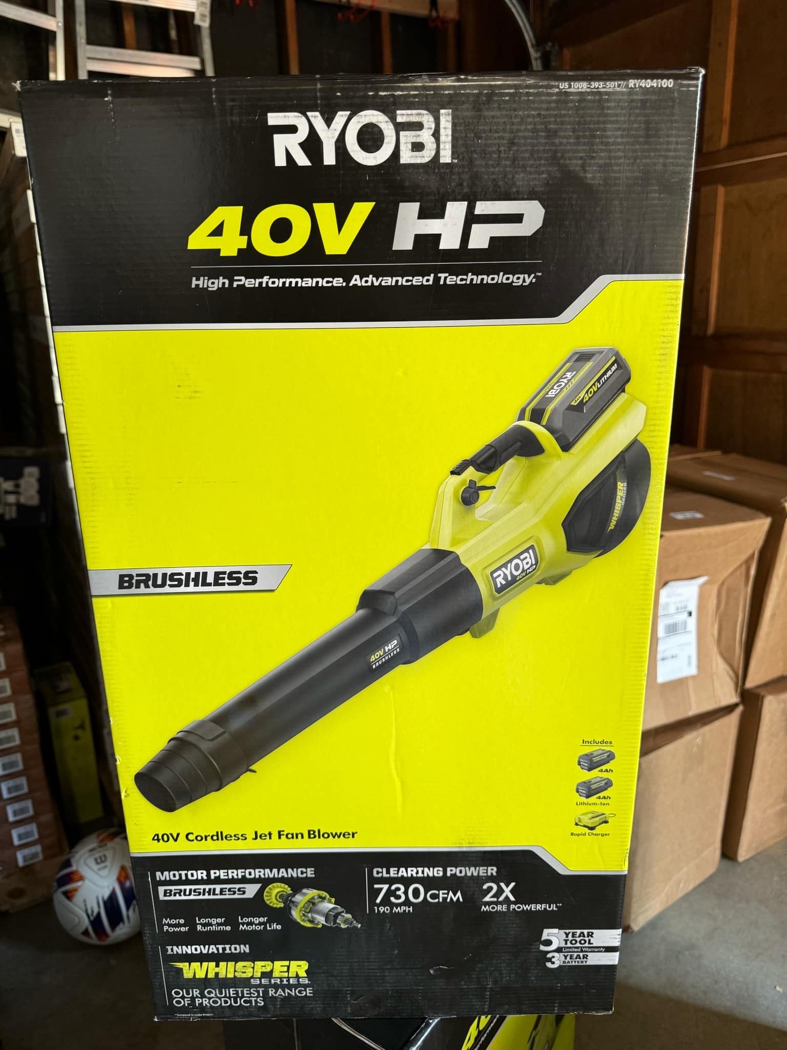 "NEW" “40V HP Brushless Whisper Series 190 MPH 730 CFM Cordless Battery Leaf Blower (batteries and charer)