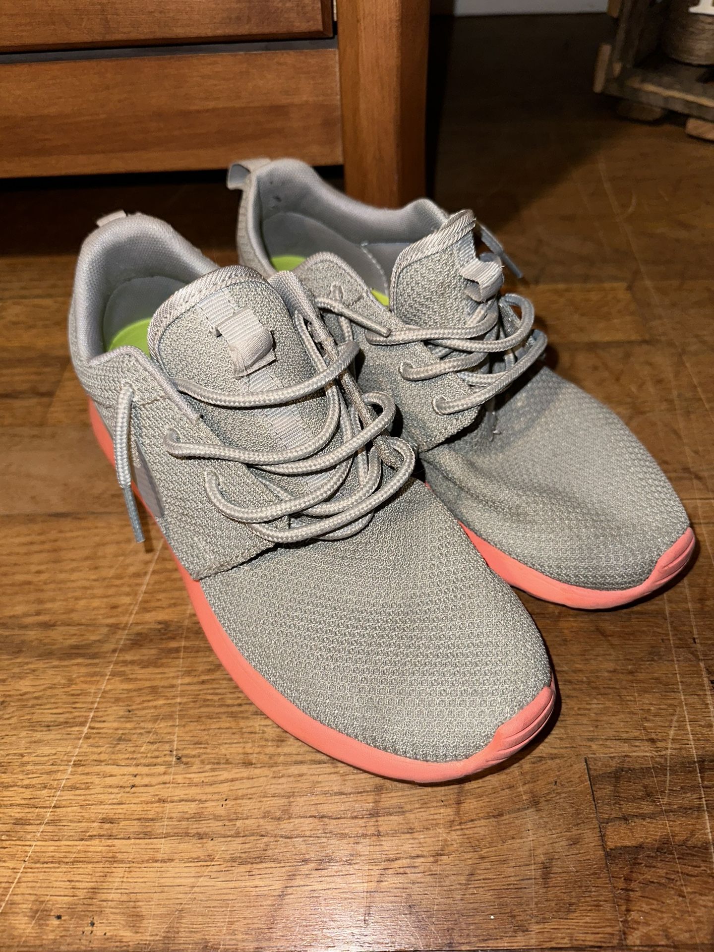 Kids Roshe Runs