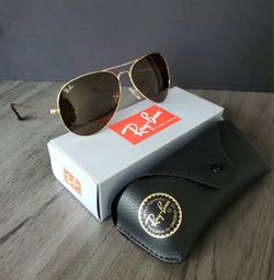 New RayBans - Box, Pouch Cloth All Included