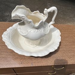 Pitcher and Basin Ceramic Signed 1970 Ann Spencer and Arnels