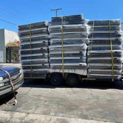 Queen Size Mattress Pillow Top New 