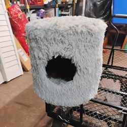 Cozy Cat Cave