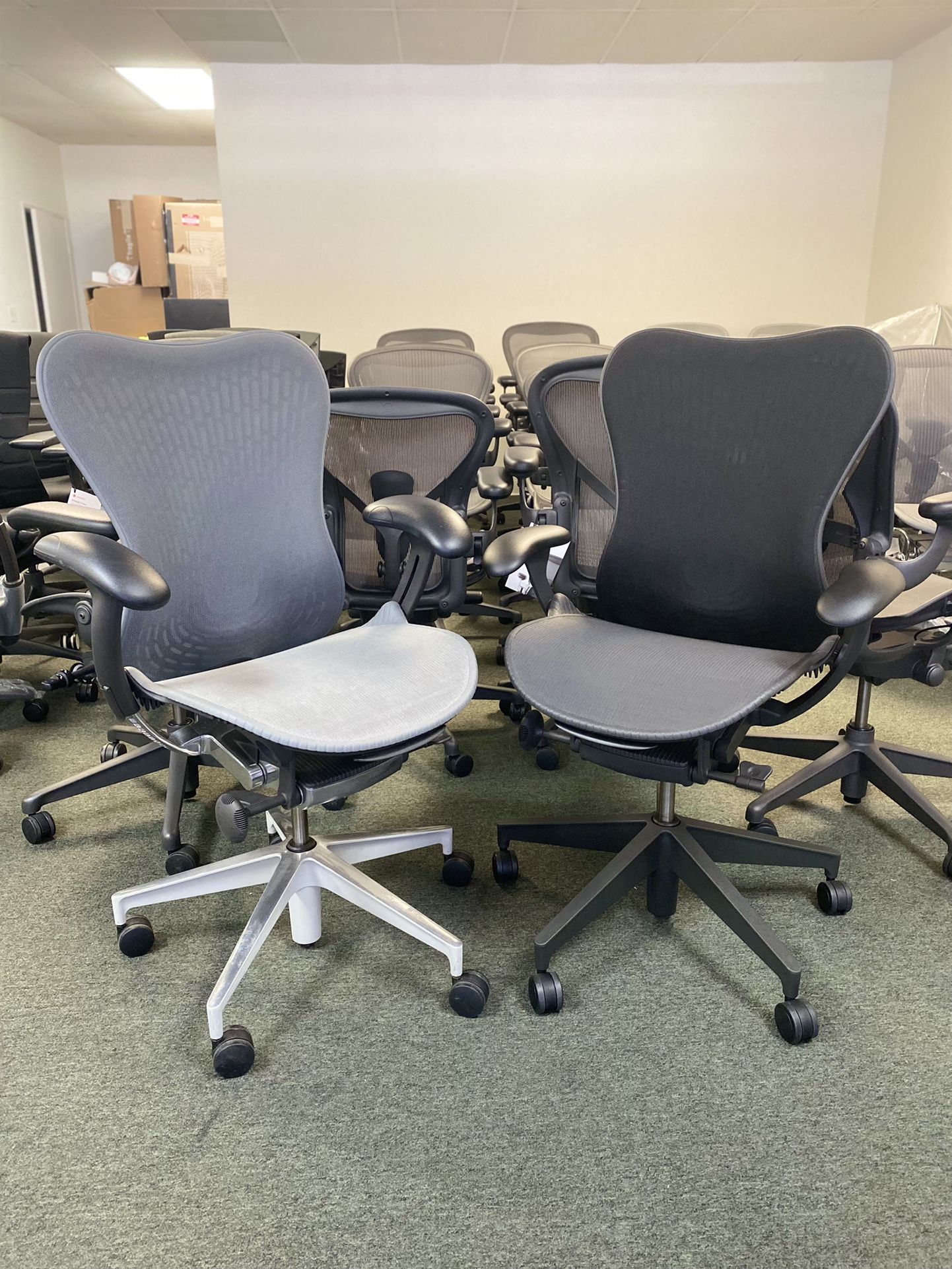HERMAN MILLER MIRRA 2 & AERON CHAIR 🔥LATEST VERSION & CLASSIC VERSION 🔥12 YEAR WARRANTY 🔥 30 DAYS RETURN