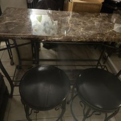  Bar With 2 Barstools 