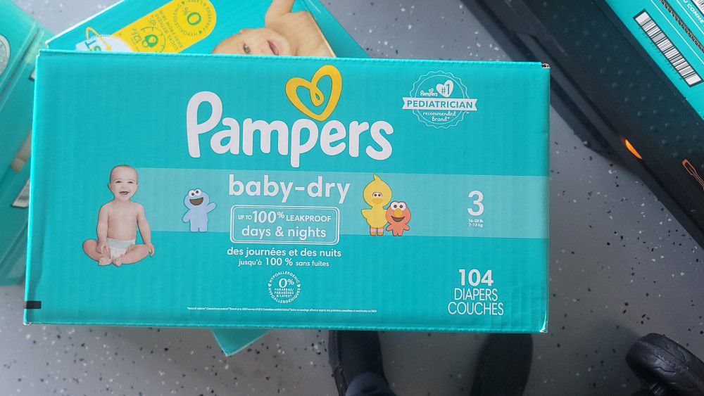 Pampers Diapers Size 3, 104 Counts