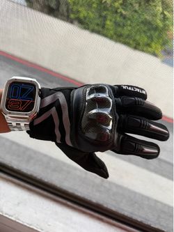 Biking gloves