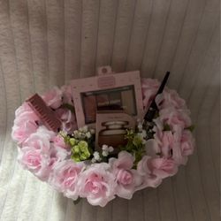 Last Minute Mothers Day Gift Basket 