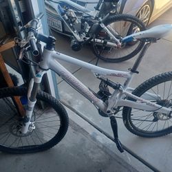 Cannondale Full Suspension Fox Shocks Retails  For $3999 