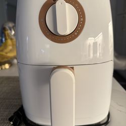 Air fryers by Chefman