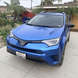 2017 RAV4 Le Clean Title 