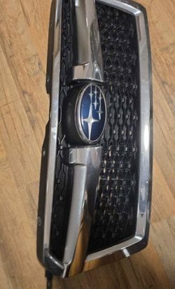 Subaru Legacy Grill