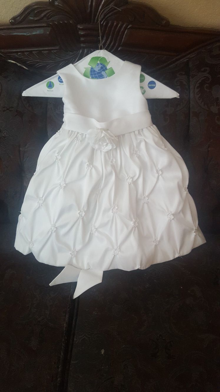Beautiful 3t white Easter dress