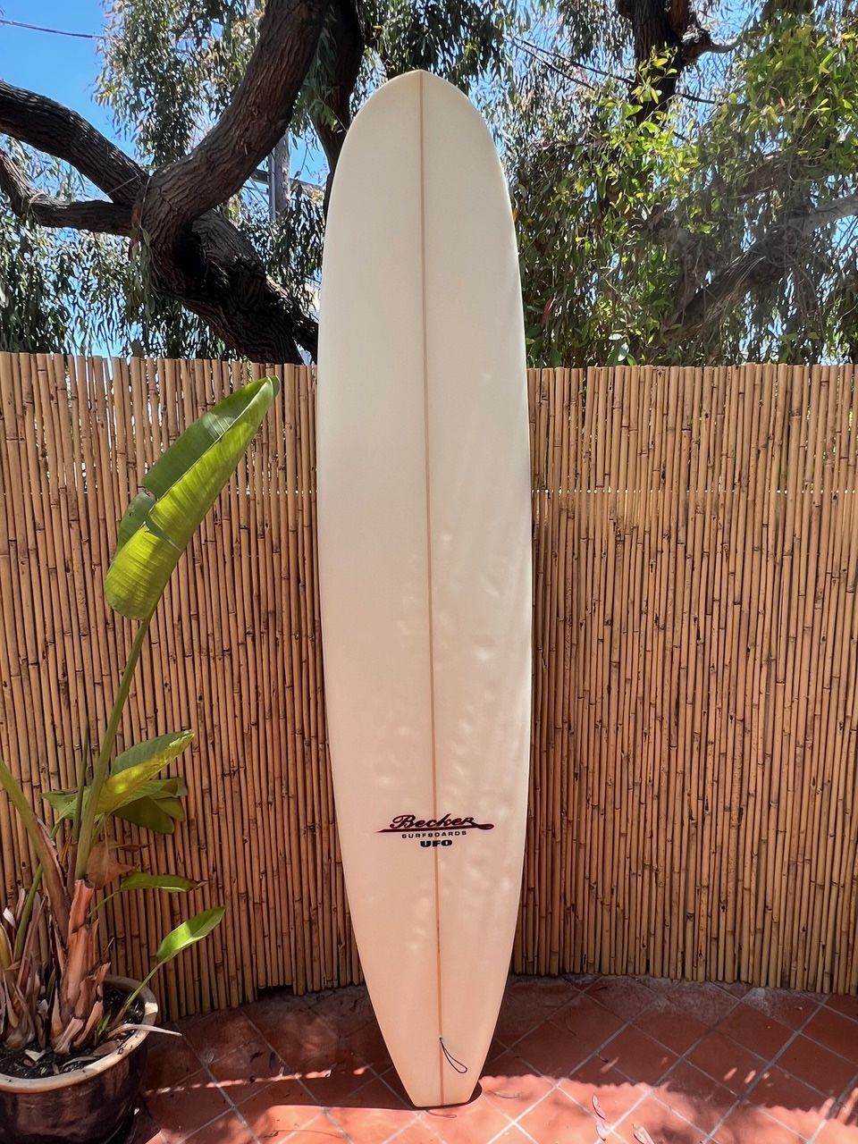 Becker UFO 8'6 Surf Board + Travel Bag for Sale in Playa Del