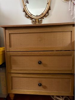 Free Dresser