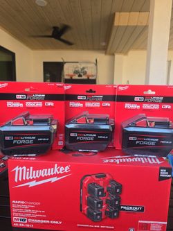 Milwaukee battery forged 12AH