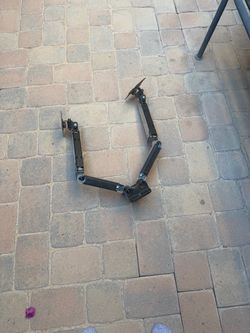 Dual Monitor Arm Mount