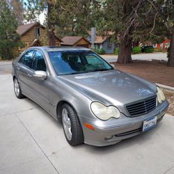 2004 Mercedes-Benz C-Class