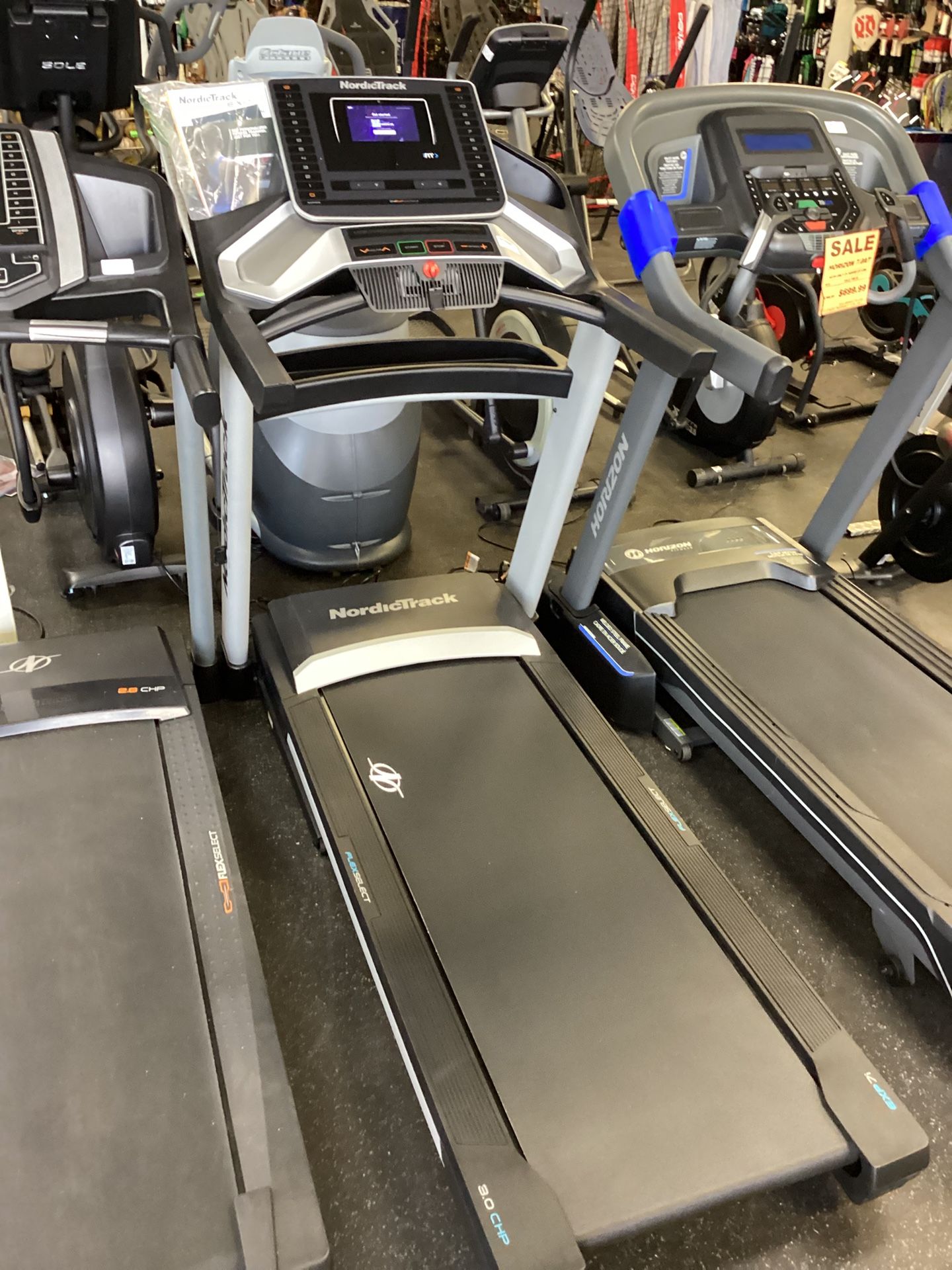 NordicTrack EXP7i Heavy Duty Folding Treadmill Includes Warranty