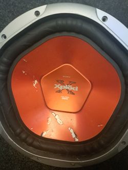 2 Speakers 12in Subs