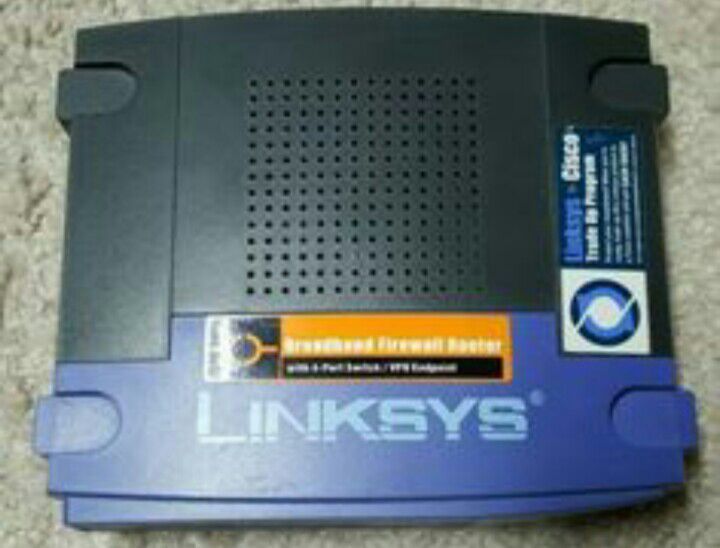 Linksys BEFSR81 EtherFast Cable/DSL Router 8 RJ-45 ethernet ports Switch