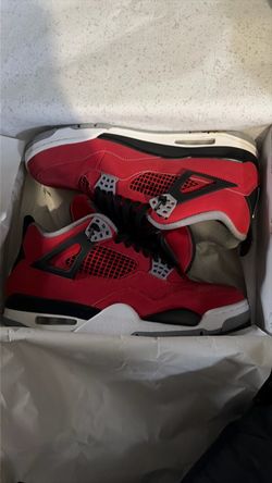 Air Jordan 4 size 10