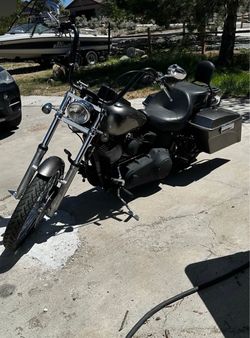 Harley night train