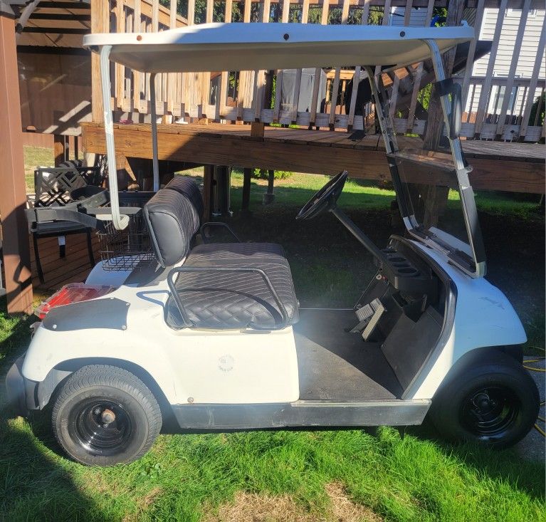 Yamaha Golf Cart