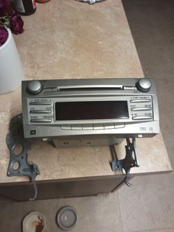 2011 Toyota Camry JBL Stereo