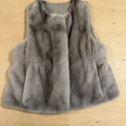 Real Mink Fur Jacket/Vest For Woman 38M Light Gray