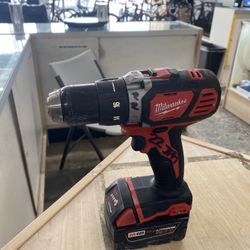 Milwaukee Drill/Driver Used Working Perfect Selling Cheap