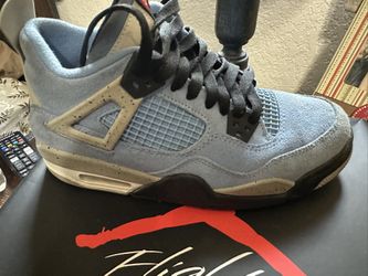 Men’s 5.5 Air Jordan 4 Retro