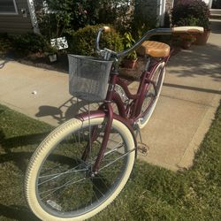 Cruiser Deluxe Bicycle
