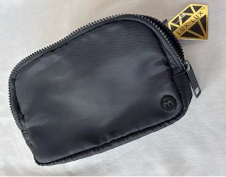Brand New LUX-LUX Black Crossbody / Fanny Pack – Never Used, Tags Still On