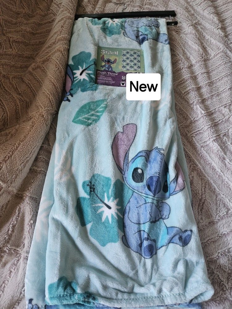 Viral Stitch Throw Blanket