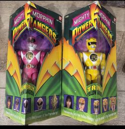 1993 Mighty Morphin Power Rangers Yellow & Pink Ranger 8” TRIANGLE BOX PLZ READ