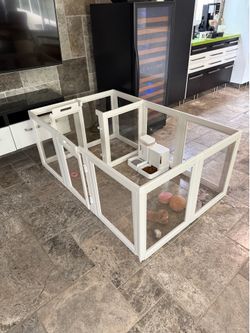 Indoor dog playpen