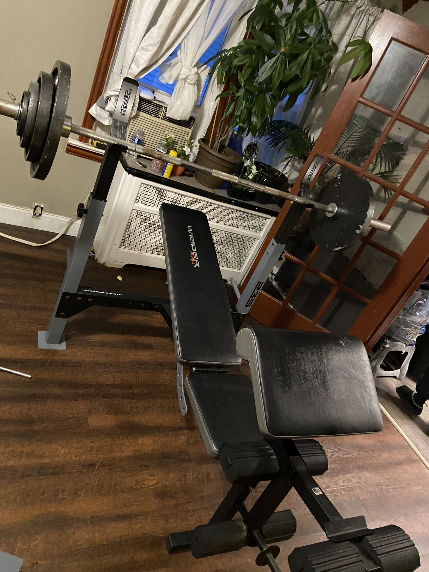 olimpic bench and weights 