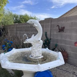 Water Fountain / Fuente 