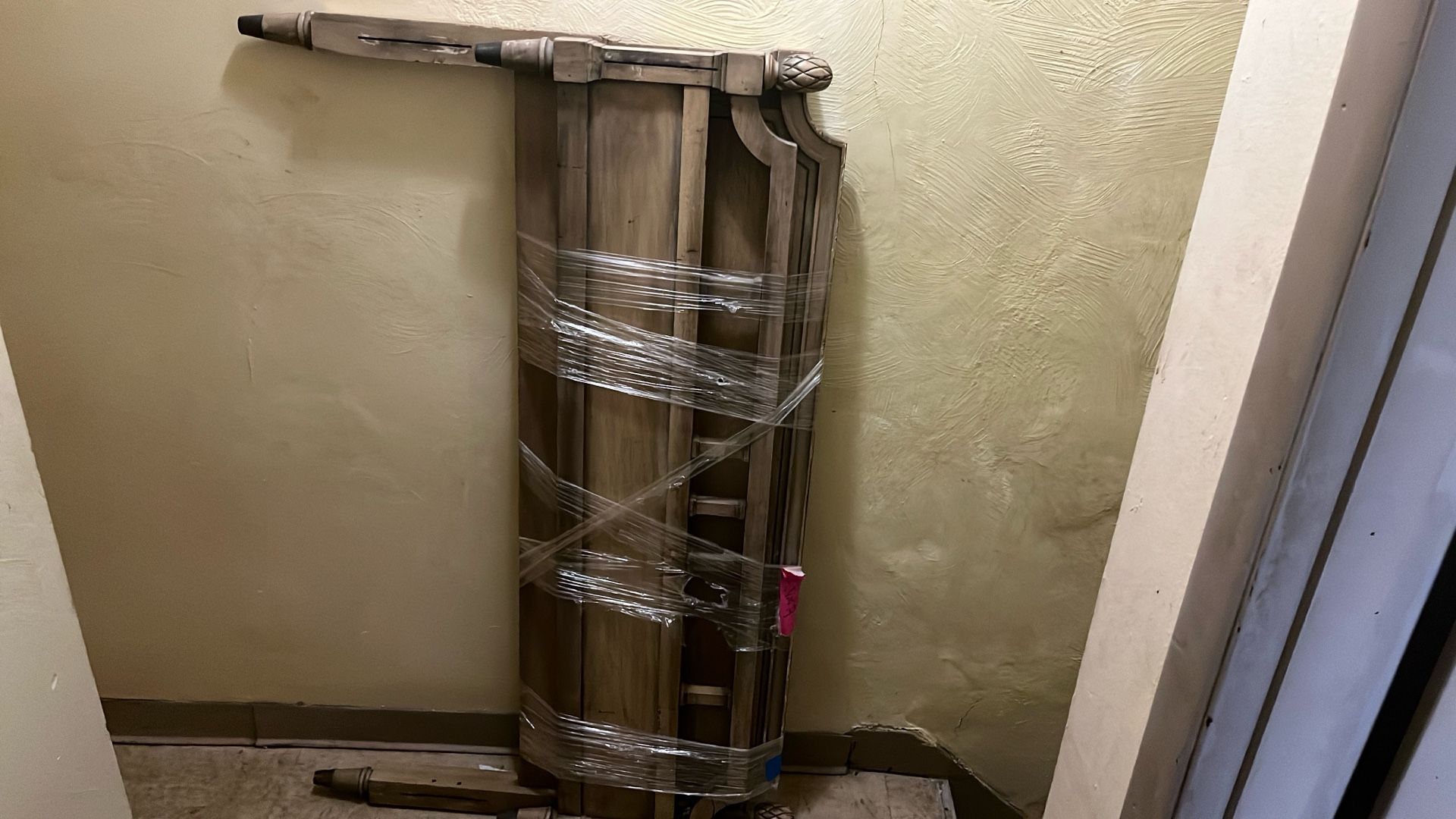 Head Board Brown Full Size