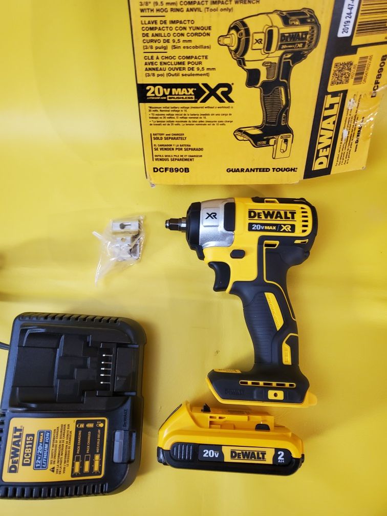 Dewalt 20v max xr brushless 3/8 impact wrench kit impacto tres octavos