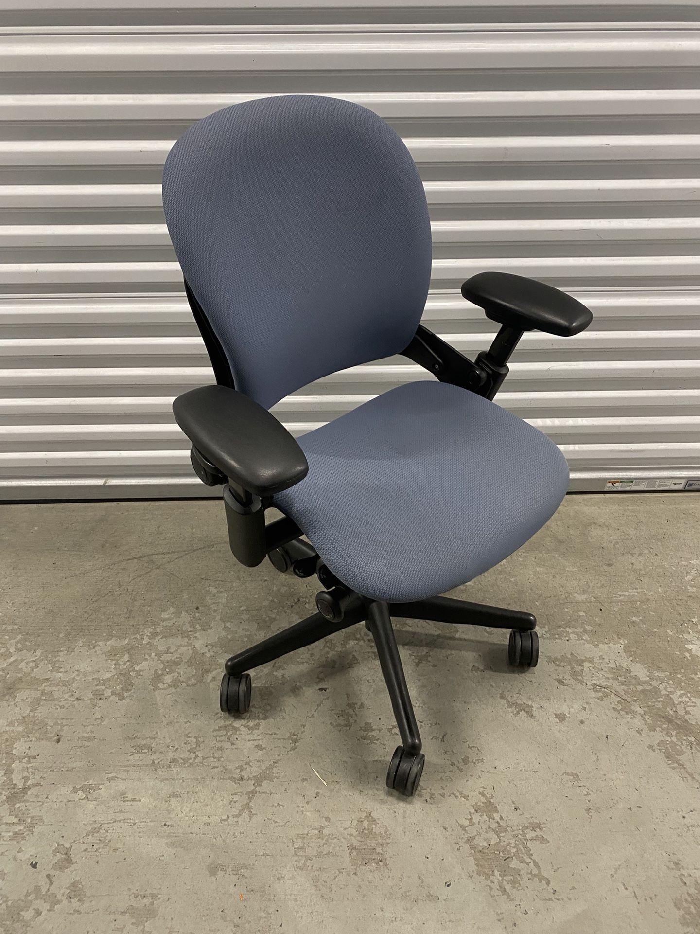 Steelcase Leap V1 Fully Adjustable Model office chair