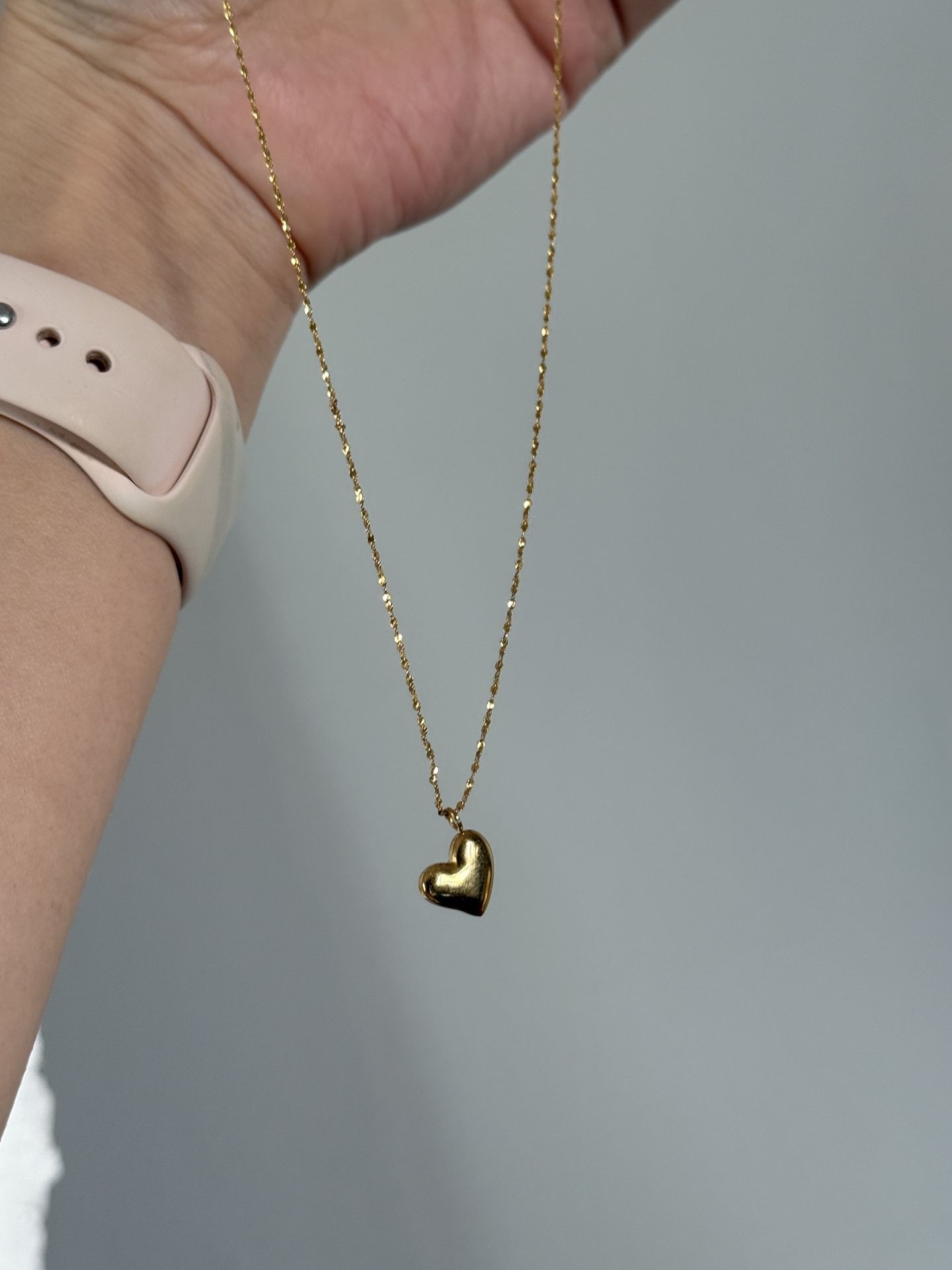 18K Gold Heart Necklace