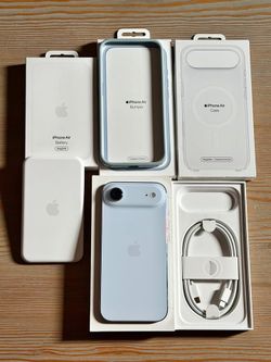 iPhone Air 256GB – Sky Blue | Pristine Condition | Complete Apple Accessory Bundle