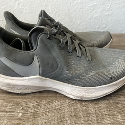 Nike run shoes size us 7   Just $7 cash