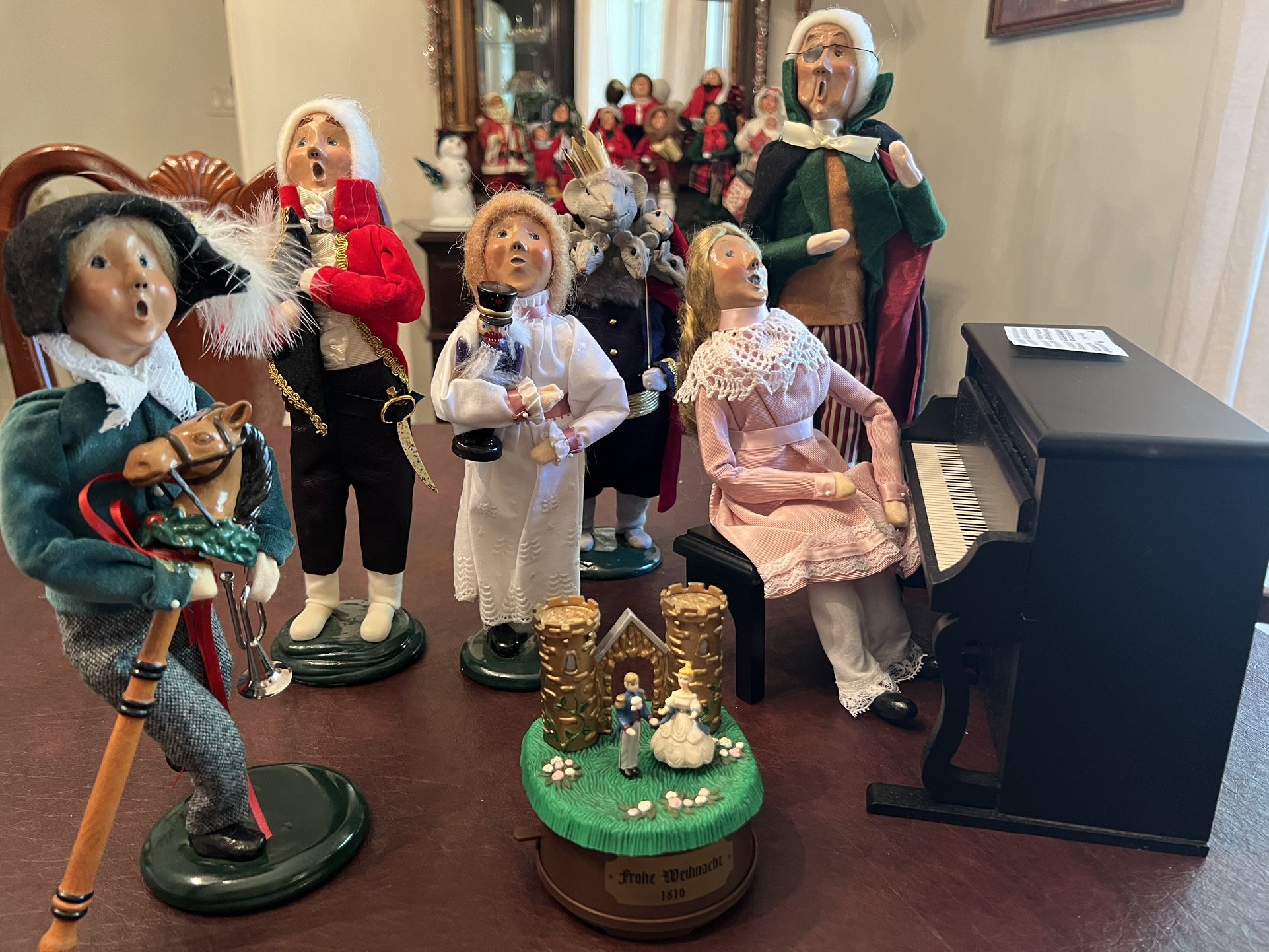 Vintage Byers Choice Carolers, Complete Set Of The Nutcracker ballet