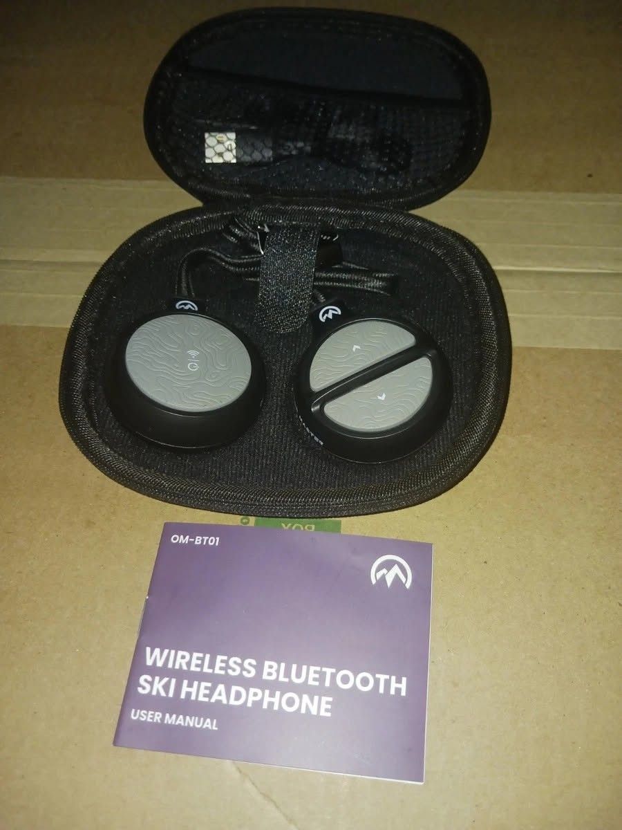 Wireless Bluetooth Ski Headphone