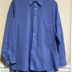 Van Heusen Men’s Blue Wrinkle-Free Dress Shirt Long Sleeve 17/34-35”