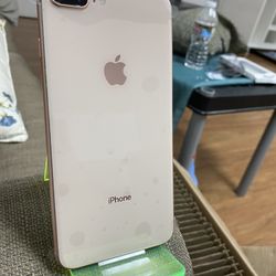 iPhone 8 Plus Unlocked 