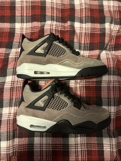 Jordan 4 Taupe Haze