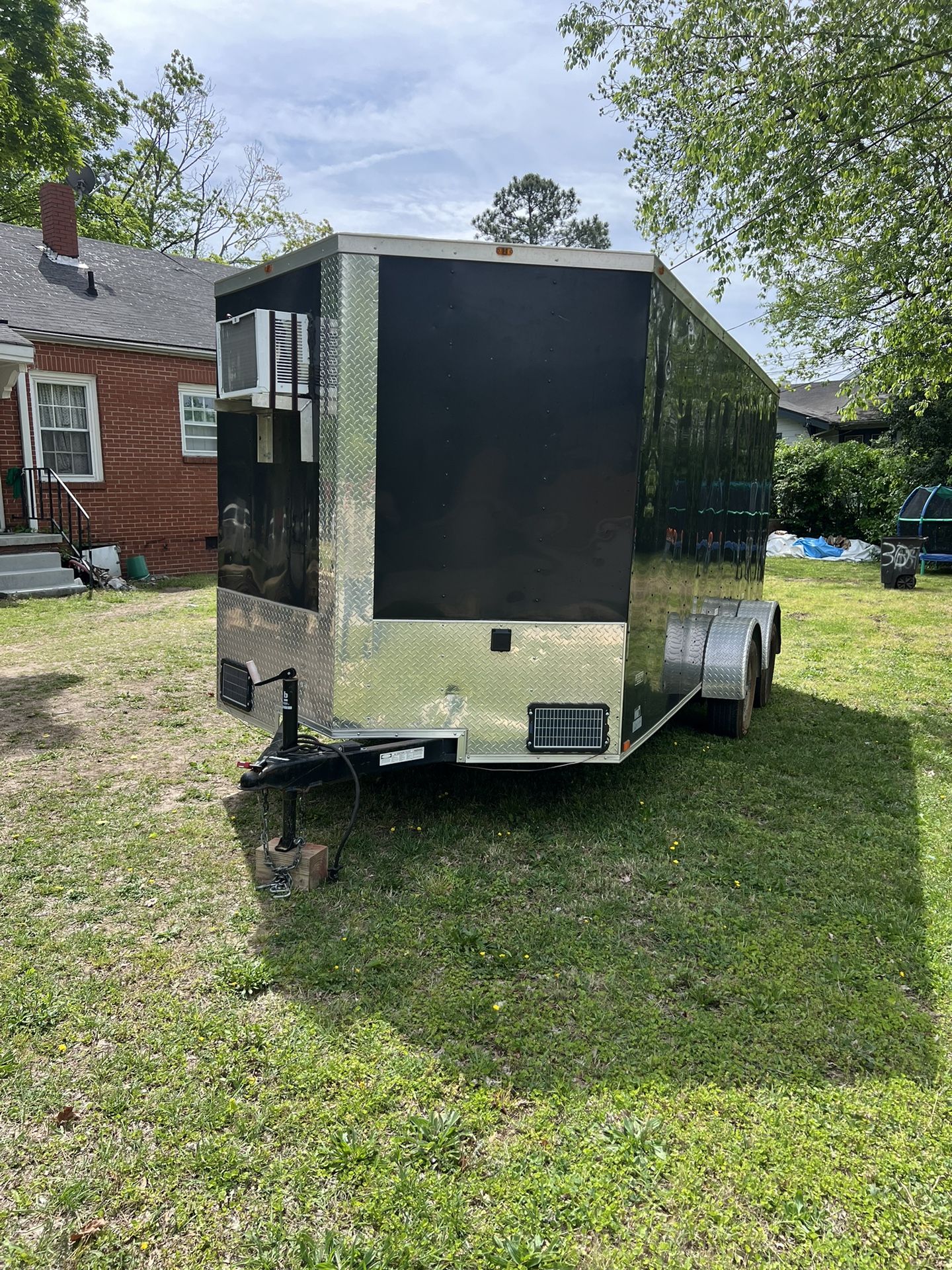 16 FT Enclosed Trailer